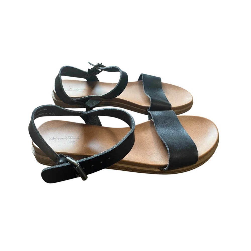 Universal Thread Sandal Women 6.5 Black Excellent Strappy Flat Ankle Buckle